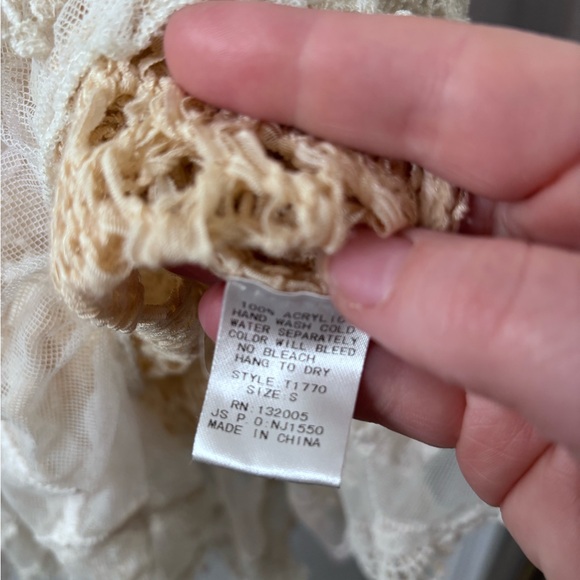 Entro Boho Cream Crochet Knitted Sweater with Layered Lace Trim - Picture 6 of 10